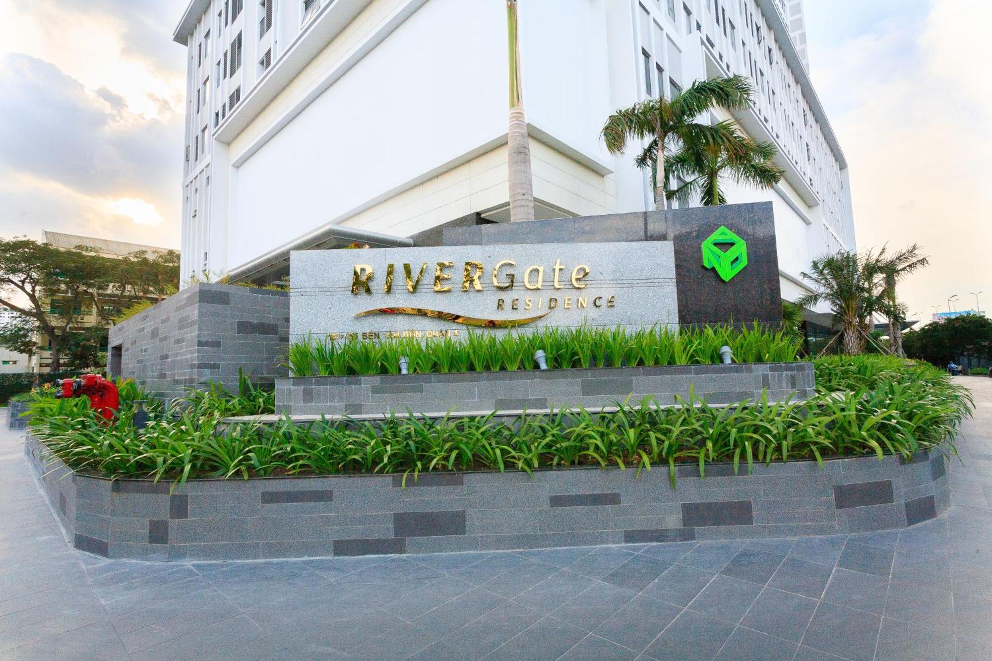 Rem Rivergate Garden Pool Signature - Free 4G Sim For 3 Nights Booking 胡志明市 外观 照片