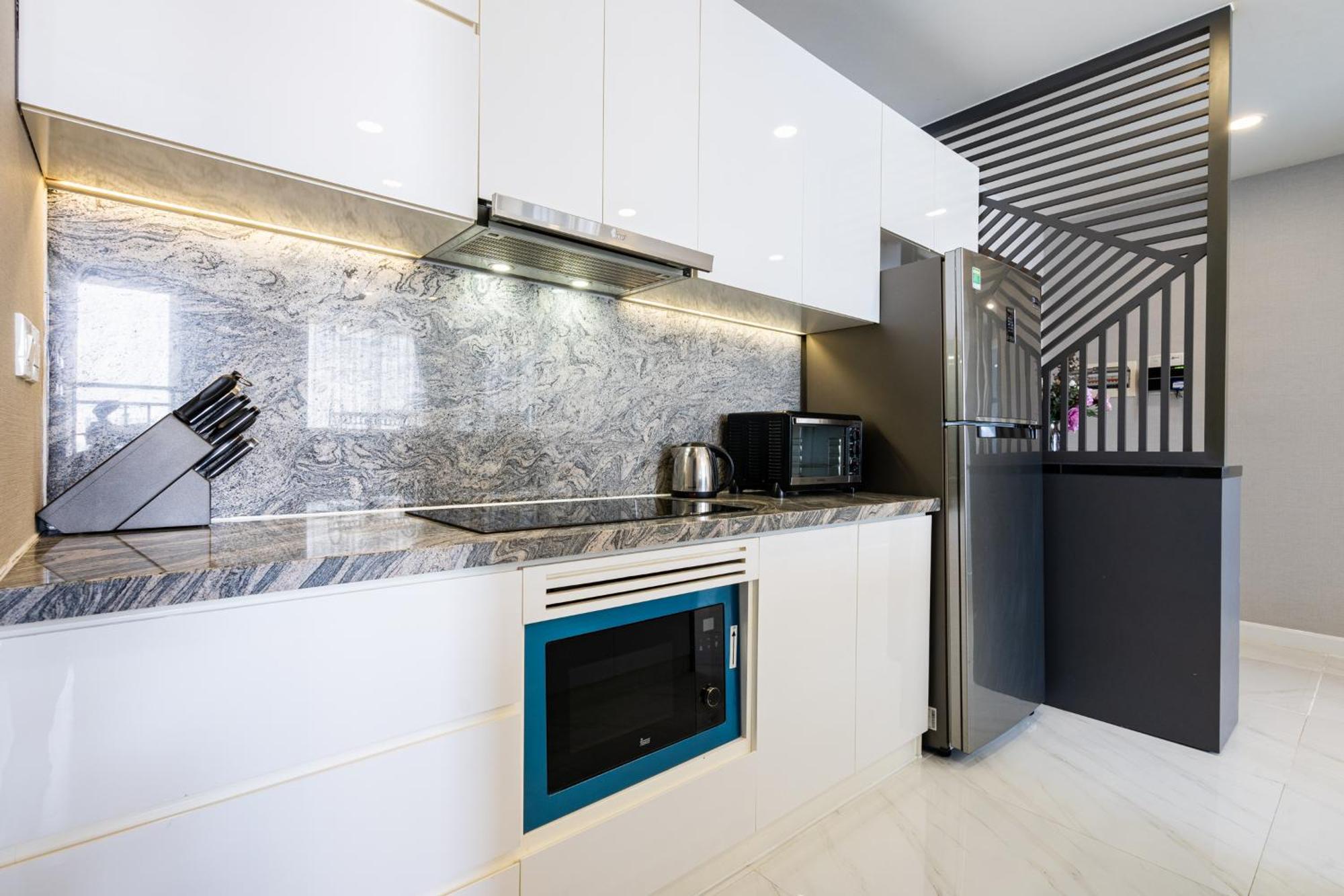 Rem Rivergate Garden Pool Signature - Free 4G Sim For 3 Nights Booking 胡志明市 外观 照片