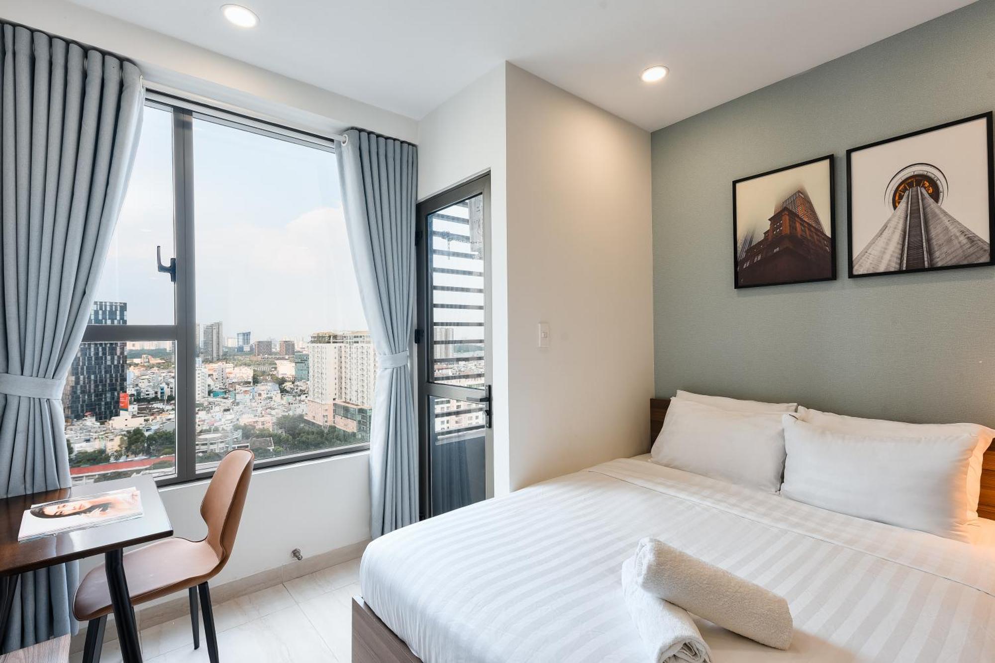 Rem Rivergate Garden Pool Signature - Free 4G Sim For 3 Nights Booking 胡志明市 外观 照片
