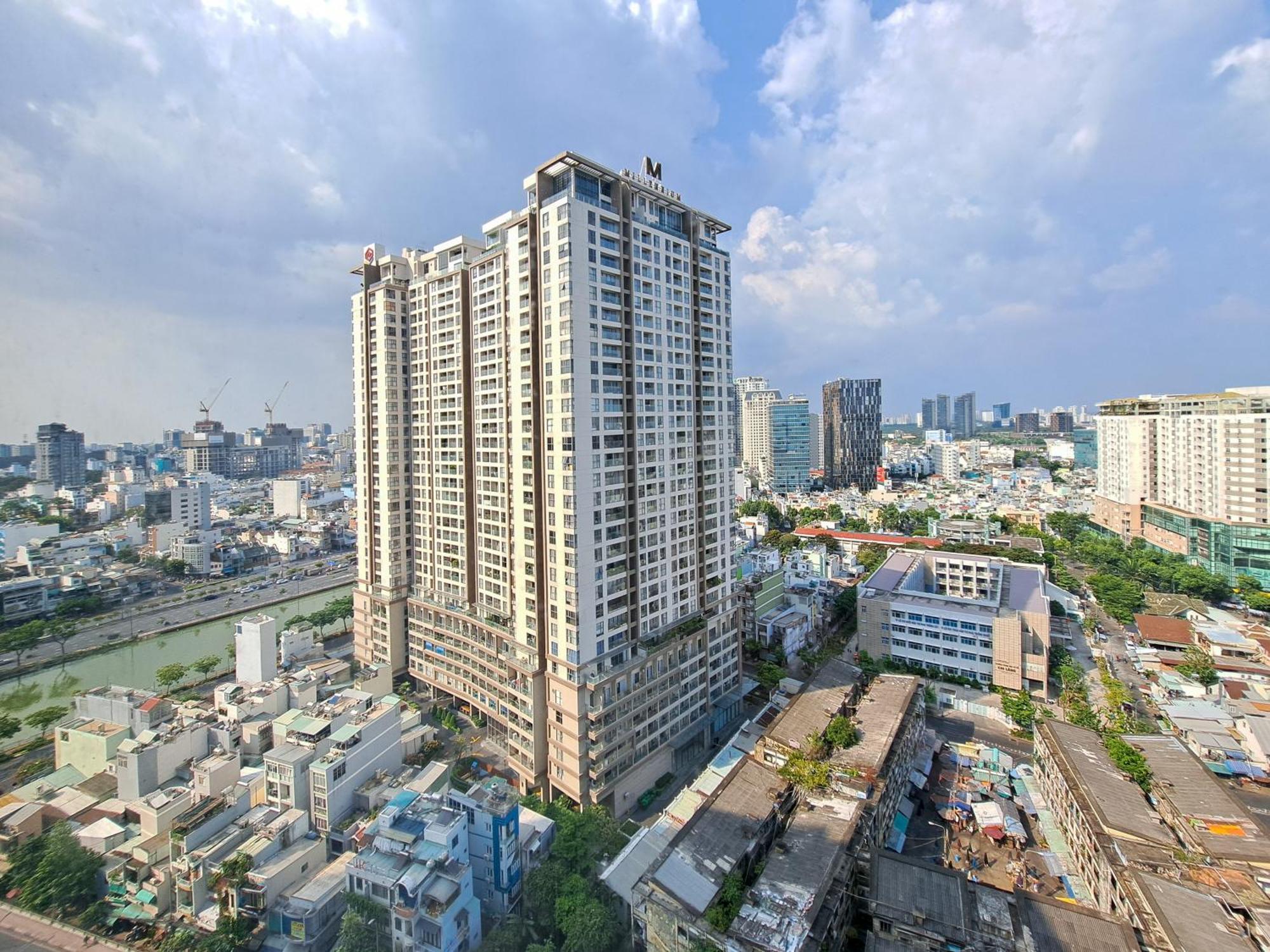 Rem Rivergate Garden Pool Signature - Free 4G Sim For 3 Nights Booking 胡志明市 外观 照片