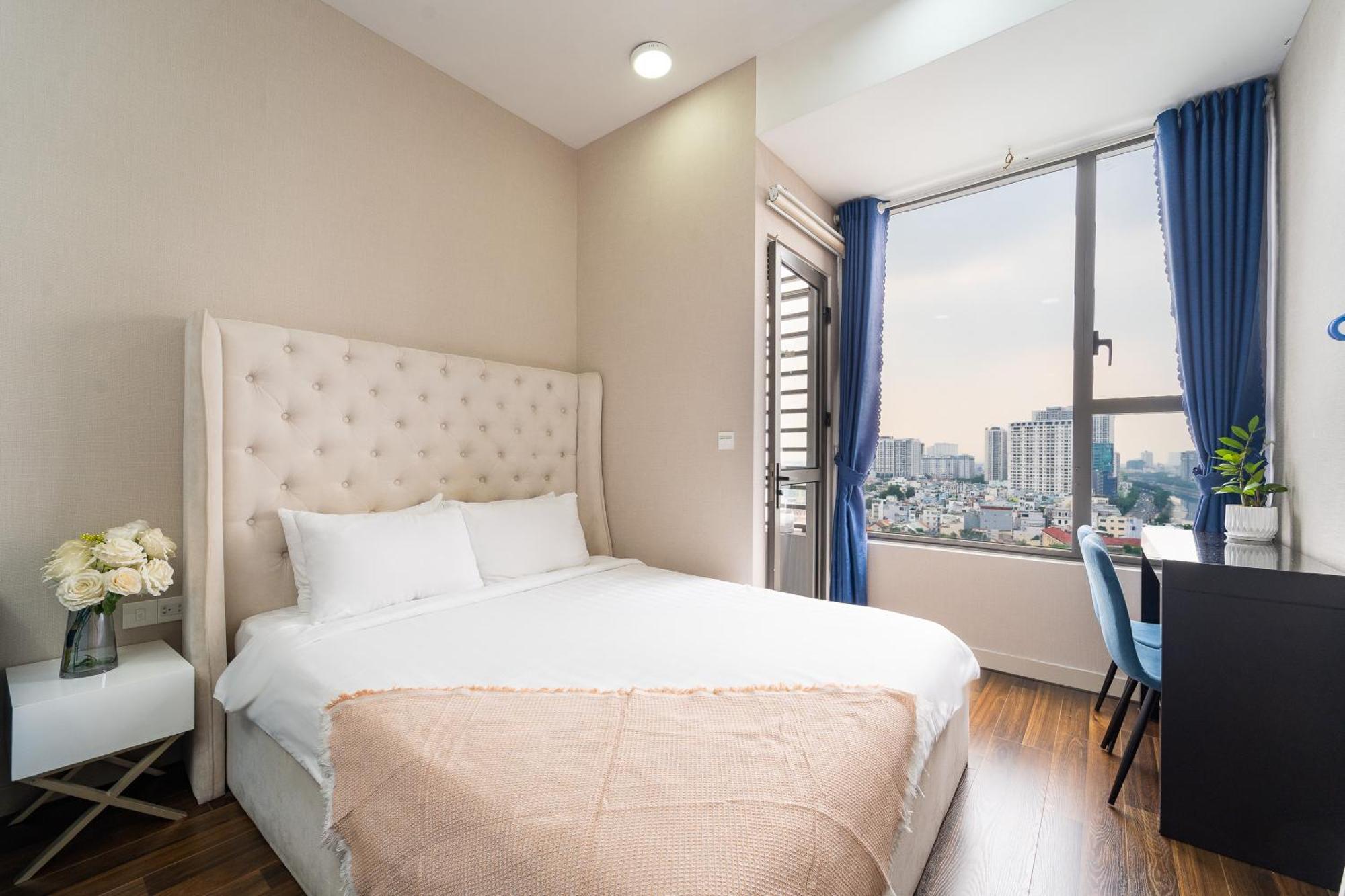 Rem Rivergate Garden Pool Signature - Free 4G Sim For 3 Nights Booking 胡志明市 外观 照片